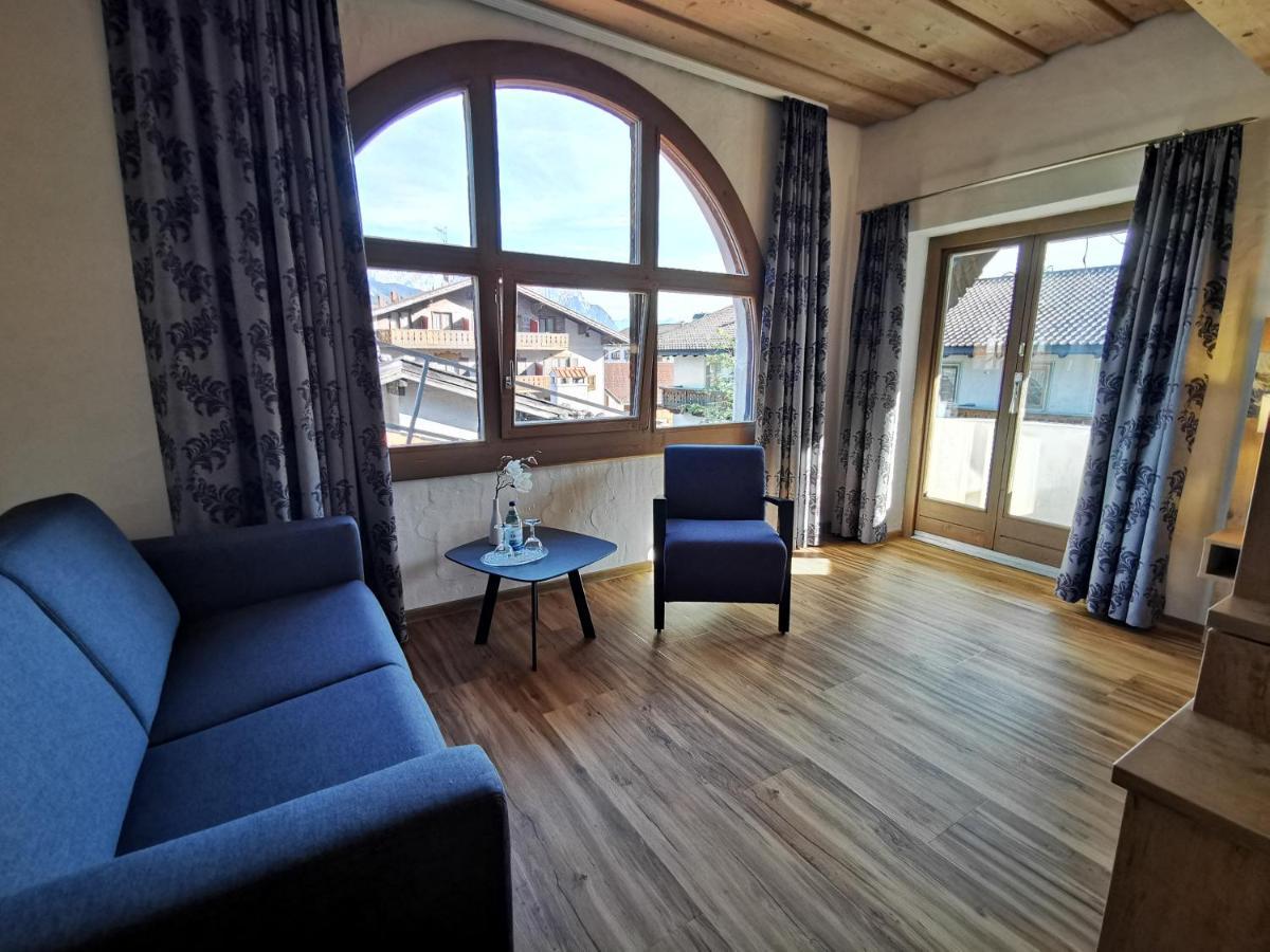 Gasthof & Hotel Zur Post Валльгау Екстер'єр фото