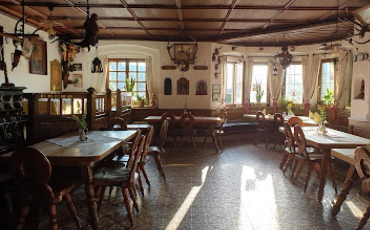 Gasthof & Hotel Zur Post Валльгау Екстер'єр фото