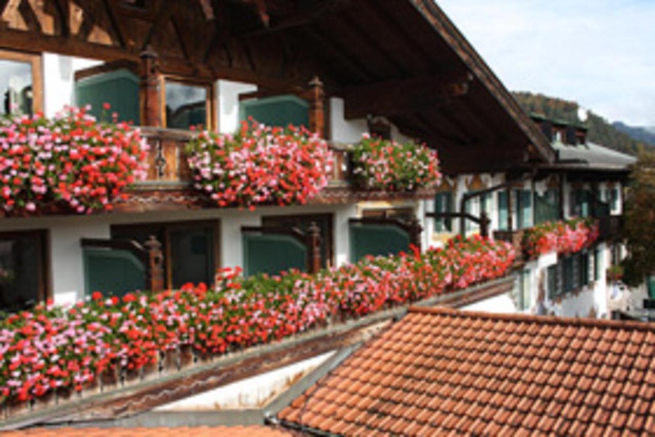 Gasthof & Hotel Zur Post Валльгау Екстер'єр фото